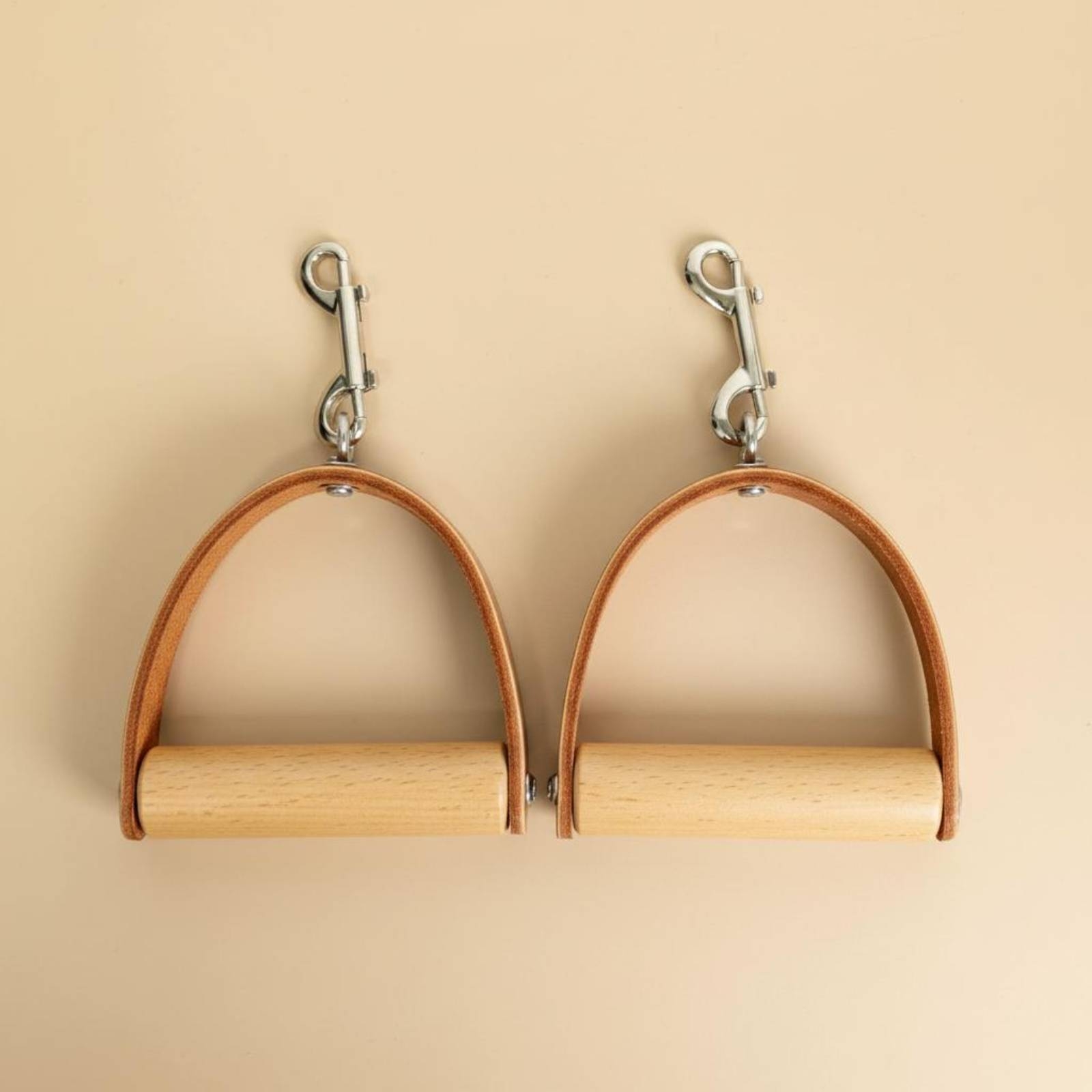 2 Pieces Leather Wood Handles  - مراجعة Pilates & Yoga Vida وسعره