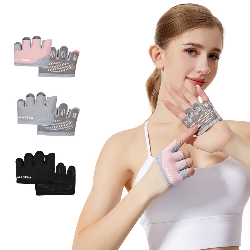 Pair of Fitness Fingerless Glo - مراجعة Pilates With Yoga وسعره