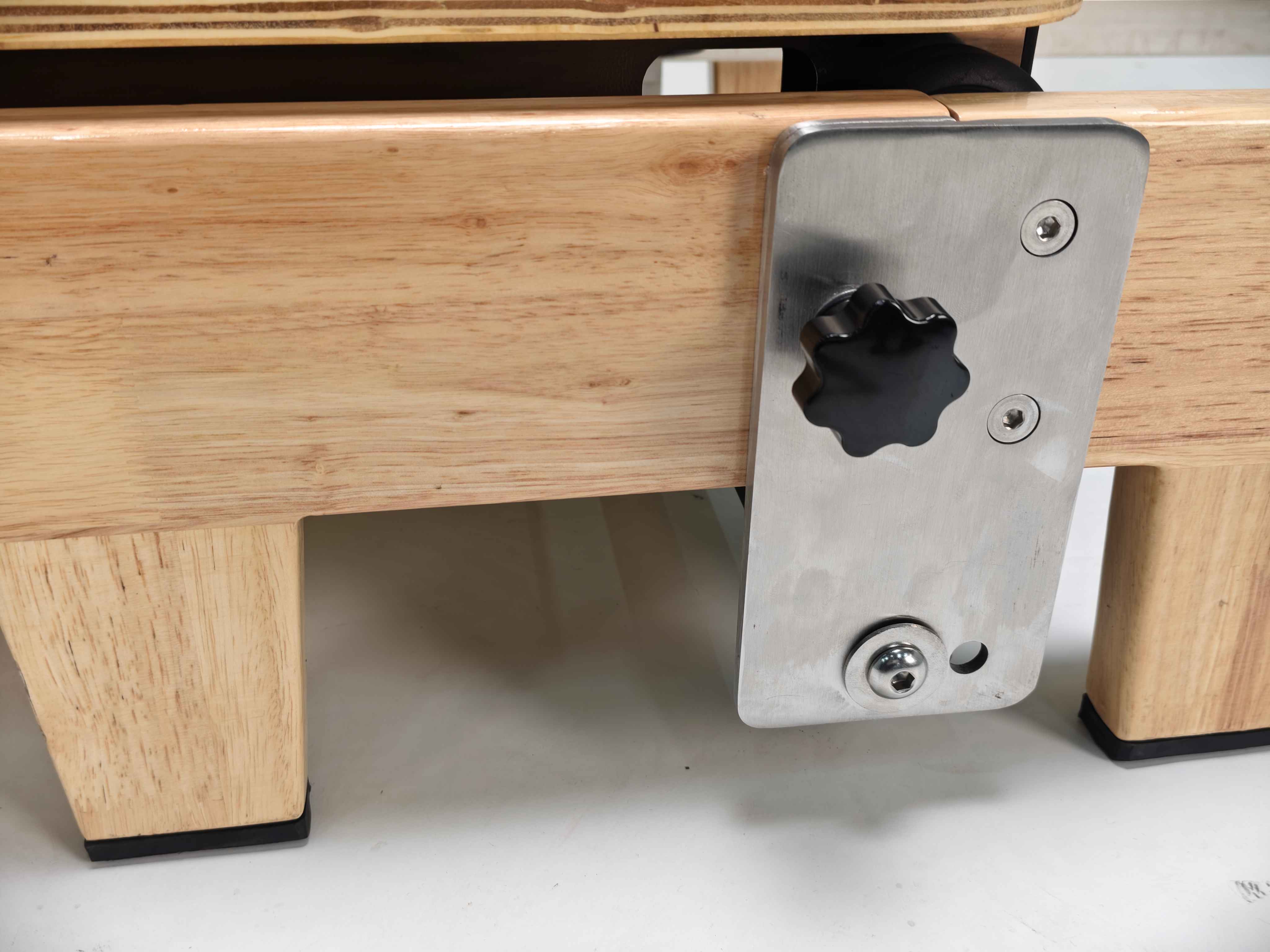 Commercial Foldable Oak & Alum - مراجعة Pilates & Yoga Vida وسعره