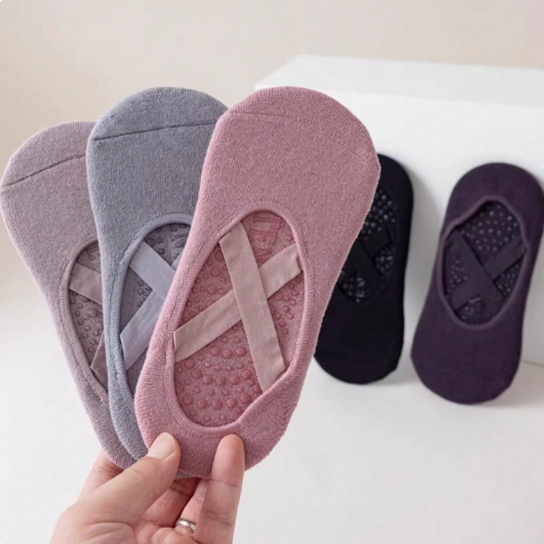 Anti-slip silicone sole yoga s - مراجعة Pilates With Yoga وسعره