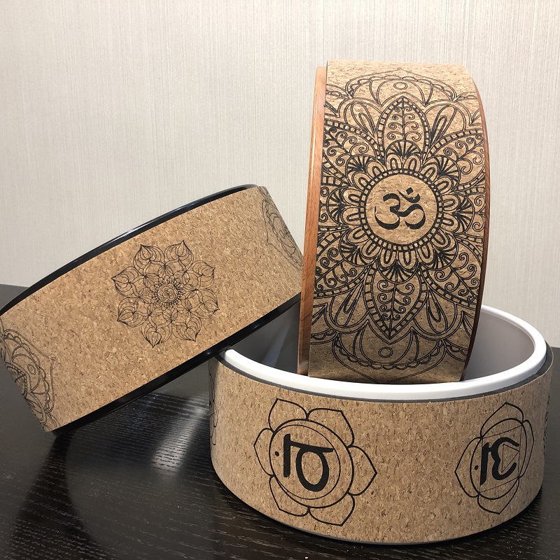 Wooden Yoga Wheel Quality Wood - مراجعة Yoga Wheel Dharma وسعره