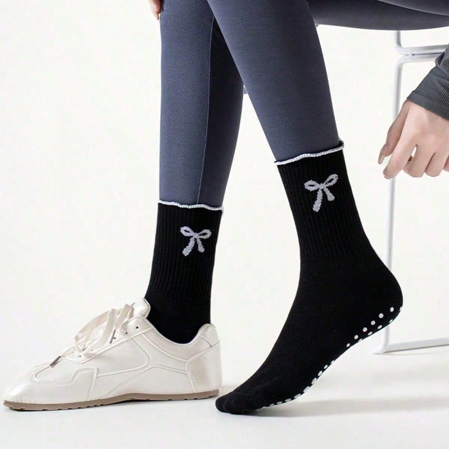 Non-Slip Yoga Socks For Women  - مراجعة Pilates Yoga Wear وسعره